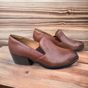 Sofft Women’s Velina Micro Cut Leather Whiskey Brown Heeled Loafer Shoes size 9